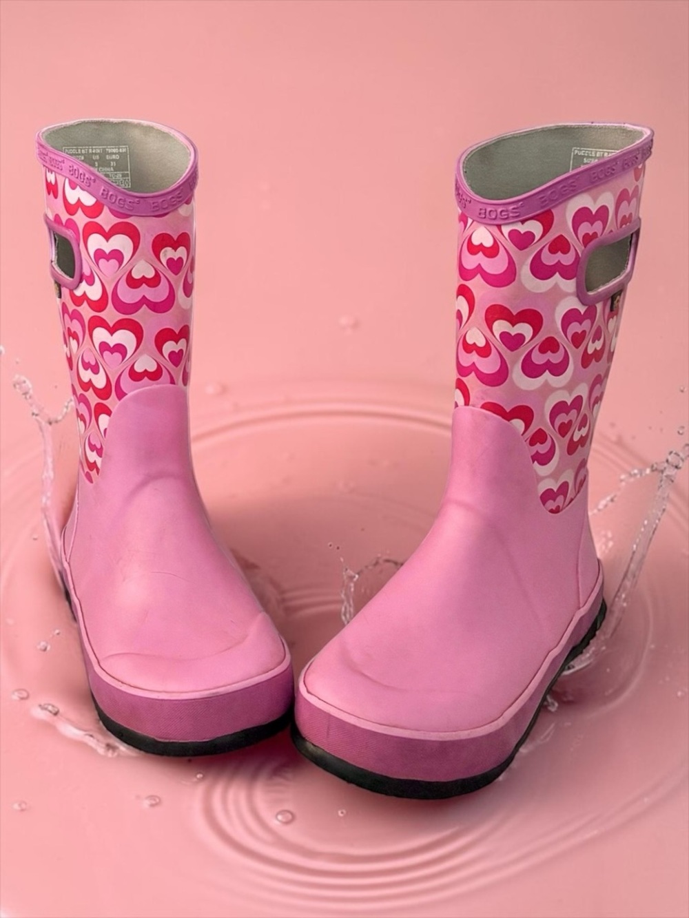 Bogs Girls Rain Boots Waterproof Pink Heart Size 3 VGUC ☔️